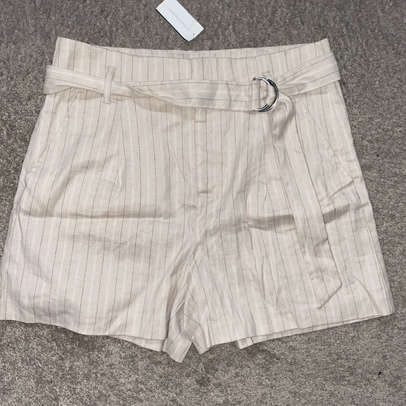 Banana Republic Pants - Banana Republic Shorts